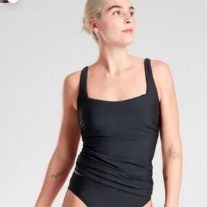 NWT Athleta Square Neck Bra Cup Tankini size 32B/CT